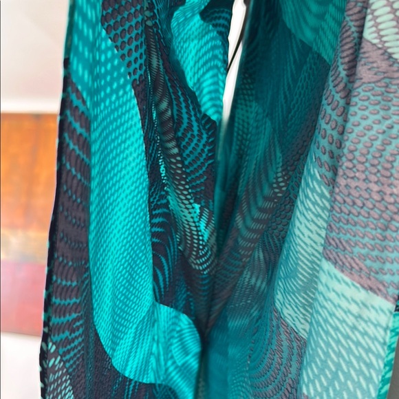 Vix by Paula Hermanny - Teal and Navy Patterned Kaftan - Picture 3 of 8